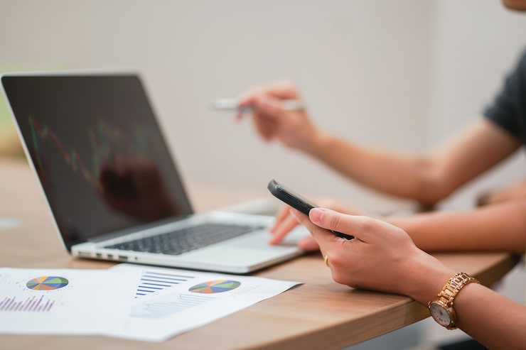 Rewolucja w rowerach elektrycznych: Startup Futureo przejmuje markę Groclin!