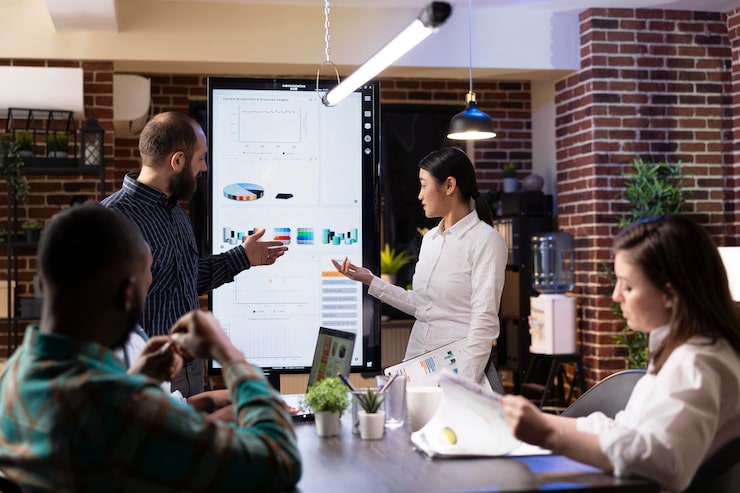 On Board Think Kong wspiera Gizmi.io w rewolucji chat-commerce